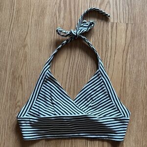 Nasty Gal Striped black and white knitted crop top